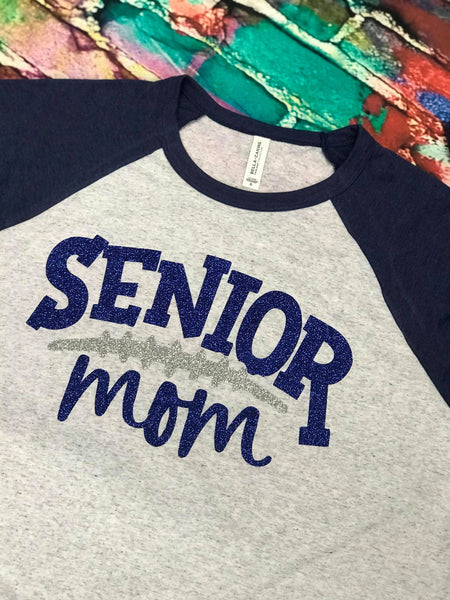 Senior Mom Glitter 3/4 Sleeve Baseball T-Shirt Raglan